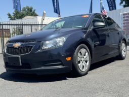 
										2014 Chevrolet Cruze LS Sedan 4D full									