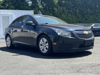 2014 Chevrolet Cruze LS Sedan 4D