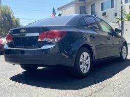 
										2014 Chevrolet Cruze LS Sedan 4D full									