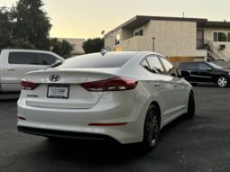 
										2018 Hyundai Elantra SEL Sedan 4D full									