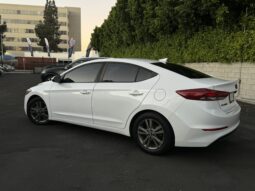 
										2018 Hyundai Elantra SEL Sedan 4D full									