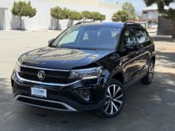 
2022 Volkswagen Taos SE Sport Utility 4D full									