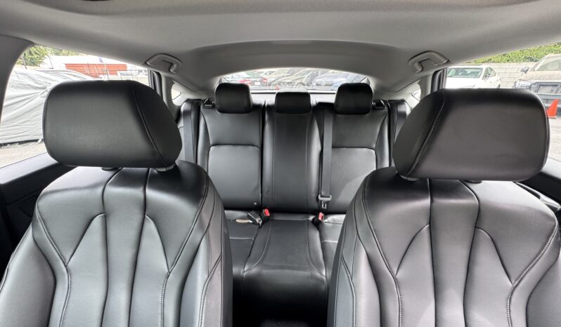
2023 Acura Integra 1.5T Hatchback Sedan 4D full									