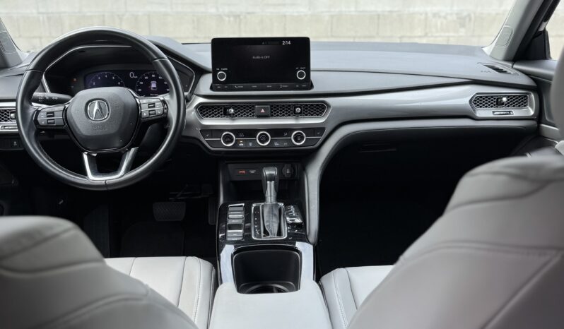 
2023 Acura Integra 1.5T Hatchback Sedan 4D full									