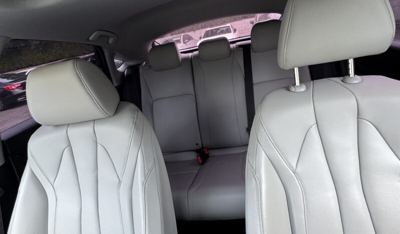 
2023 Acura Integra 1.5T Hatchback Sedan 4D full									