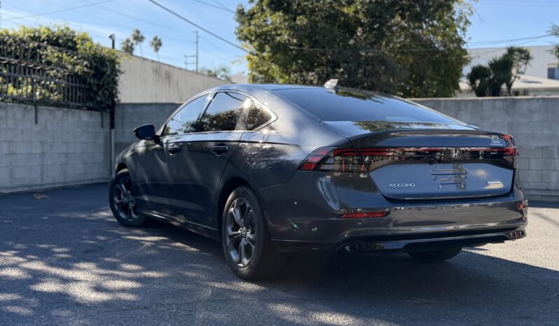 
2024 Honda Accord Hybrid EX-L Sedan 4D full									