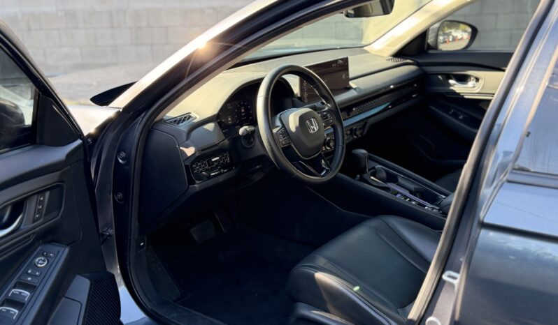 
2024 Honda Accord Hybrid EX-L Sedan 4D full									