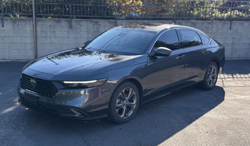 
2024 Honda Accord Hybrid EX-L Sedan 4D full									